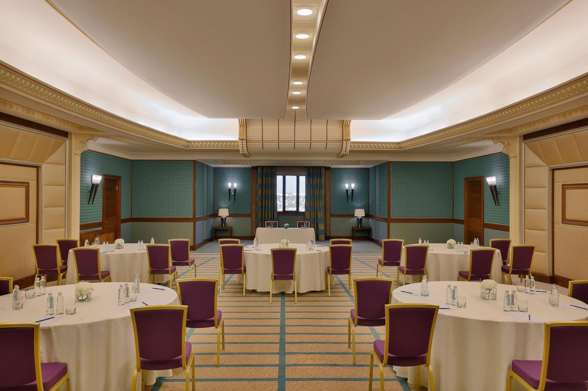 Hotel The Ritz-carlton 5*