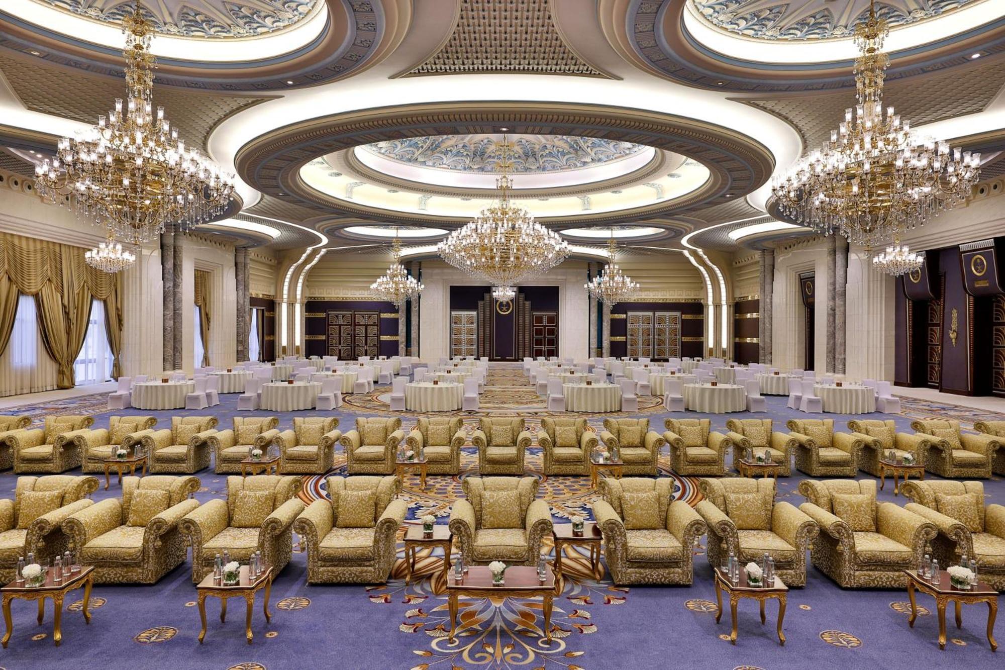 Hotel The Ritz-carlton